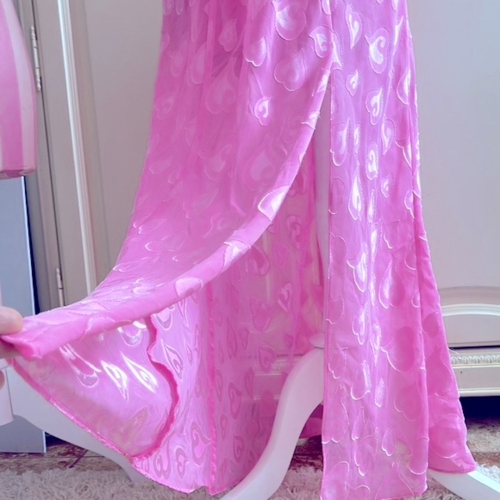 Victoria’s Secret Vintage Pink Hearts Gown Miracle Underwire/Push-up Bra Front - Picture 4 of 10